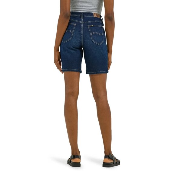 Lee Women's Mid Rise Cuffed Bermuda Shorts, Size 20, Mid Rise, Regular Fit - Picture 2 of 6